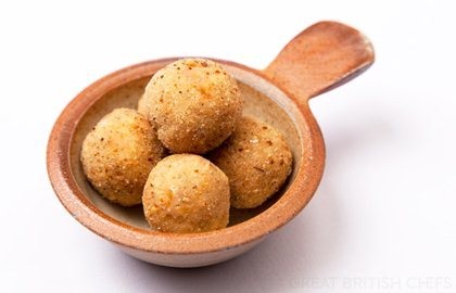 Fried stuffing balls
