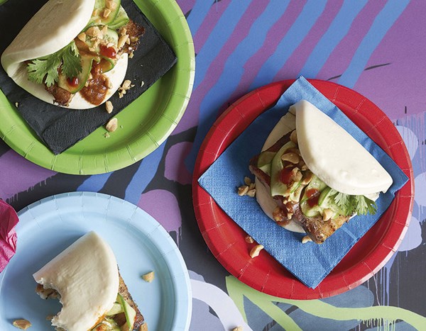 Fried turnip-cake bao