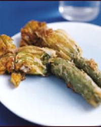 Fried zucchini blossoms