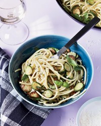 Fried-zucchini spaghetti