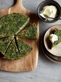 Frittata of bitter herbs (Frittata di erbe amare)