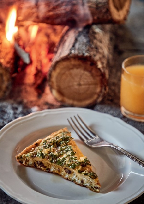 Frittata with mountain herbs