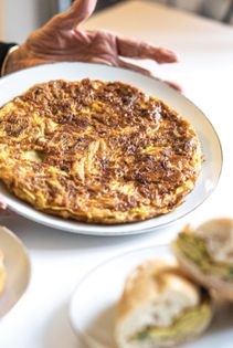 Frittata with onions and potatoes (Frittata ca' cippuda e i patati)