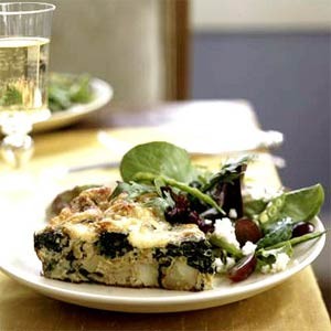 Frittata with spinach, potatoes, and leeks