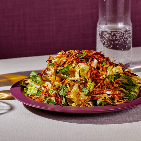 Frizzled-onion cabbage salad 
