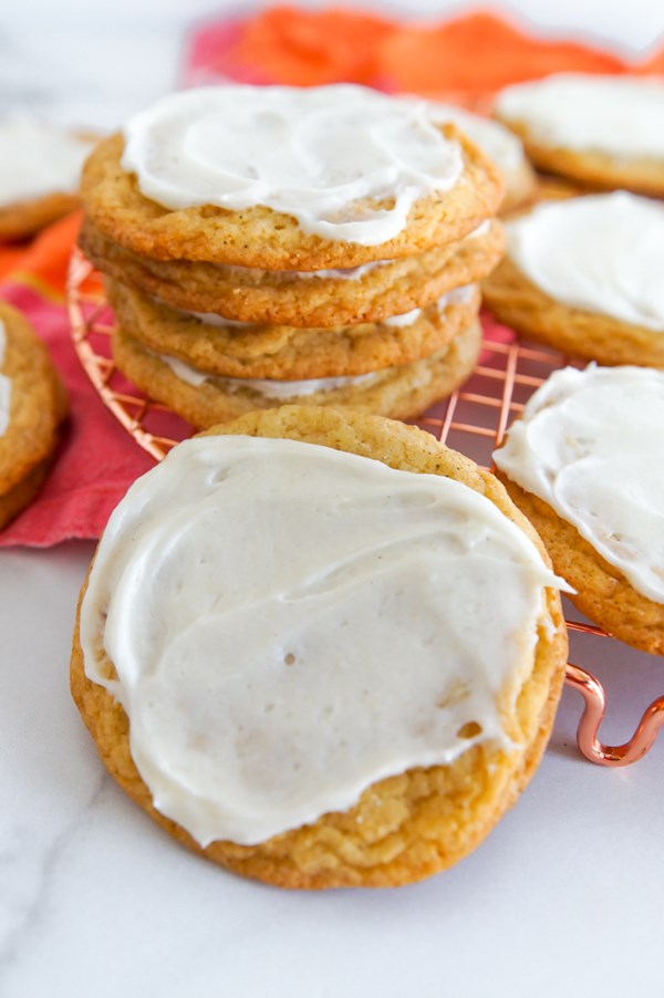 Frosted Chinese five-spice snickerdoodle cookies