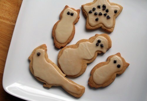 Frosted maple butter cookies