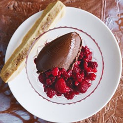 Frosty raspberry compote with truffle and spiced shortbread