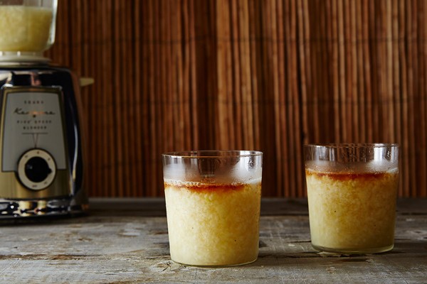 Frozen banana daiquiri