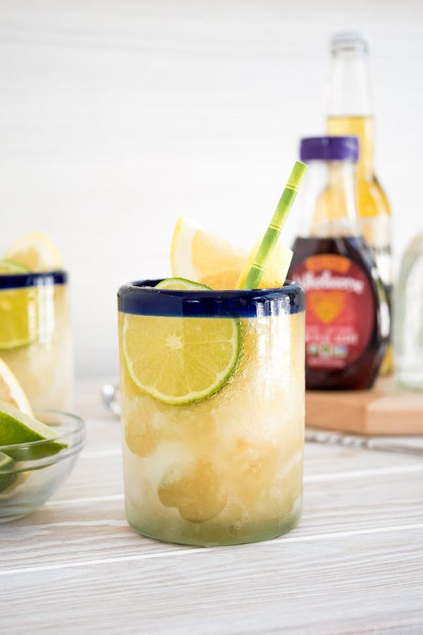 Frozen beer paloma