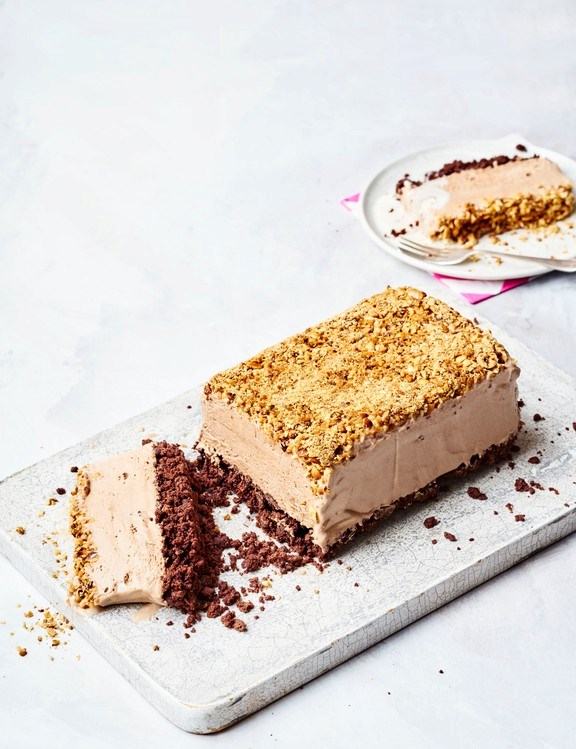 Frozen chocolate & hazelnut cheesecake