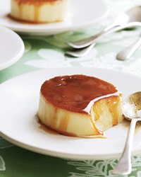 Frozen crème caramels