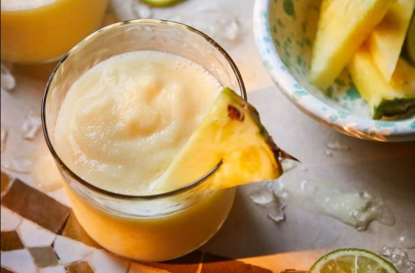 Frozen piña colada