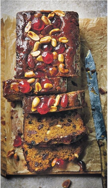 Fruit & nut loaf cake