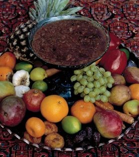 Fruit chutney (Torshi-e miveh)