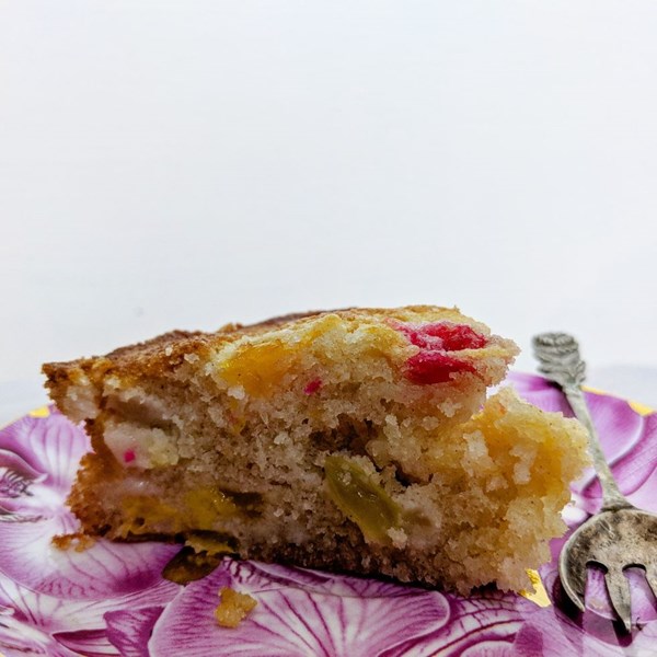 Fruit cocktail cake