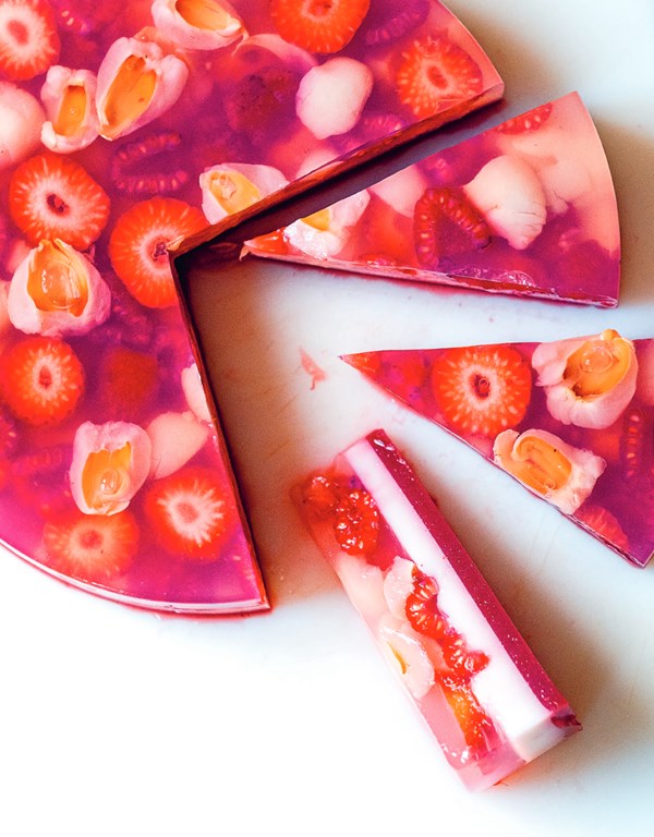 Fruit jelly (Woon phon lamai)