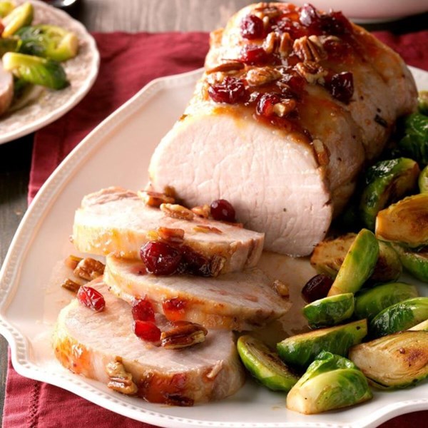 Fruit-pecan pork roast