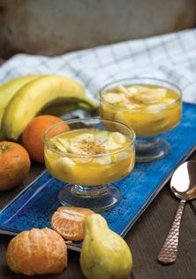Fruit salad (Fruit chaat)
