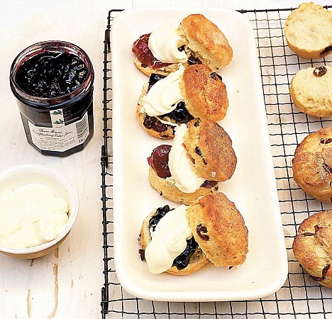 Fruit scones