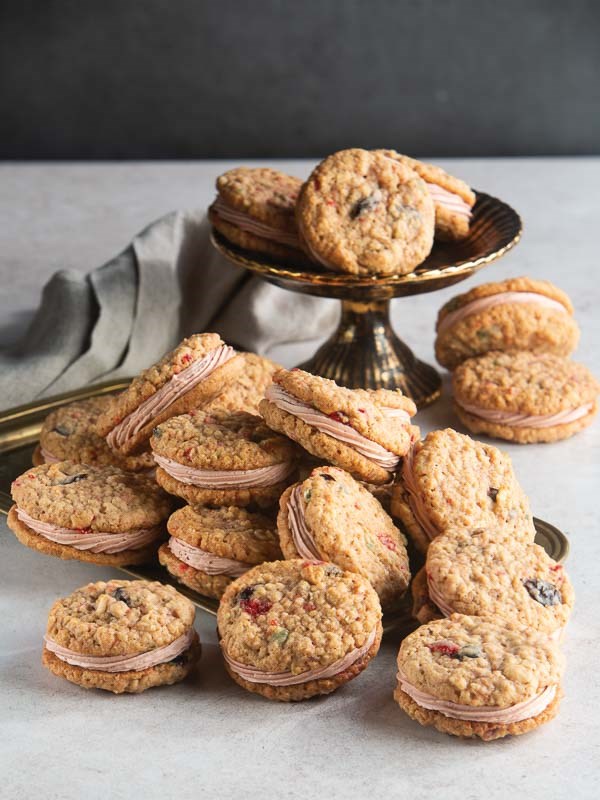 Fruitcake cookie sandwiches