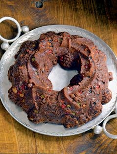 Fruitcake wreath
