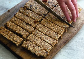 Fruity fridge flapjacks