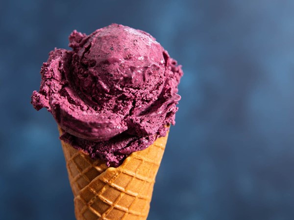 Fruity no-churn ice cream 