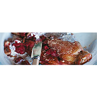 Frying-pan berry tart