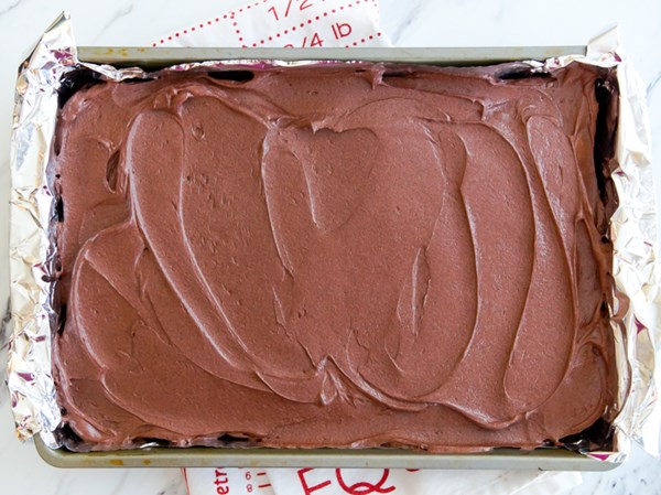  Fudgy brownies with Stella's American-style chocolate buttercream
