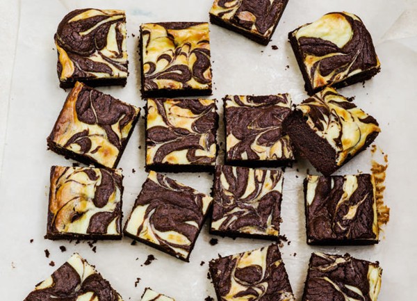 Fudgy cheesecake brownies