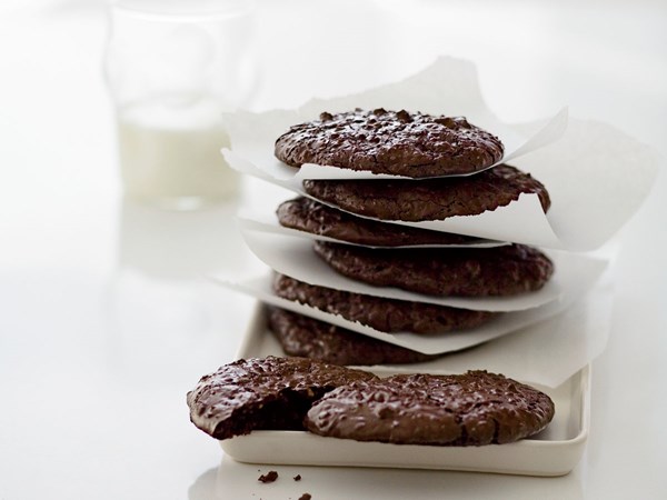 Fudgy chocolate-walnut cookies [François Payard]