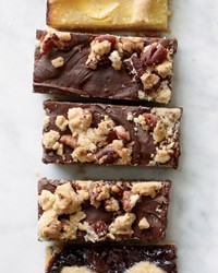 Fudgy pecan streusel bars