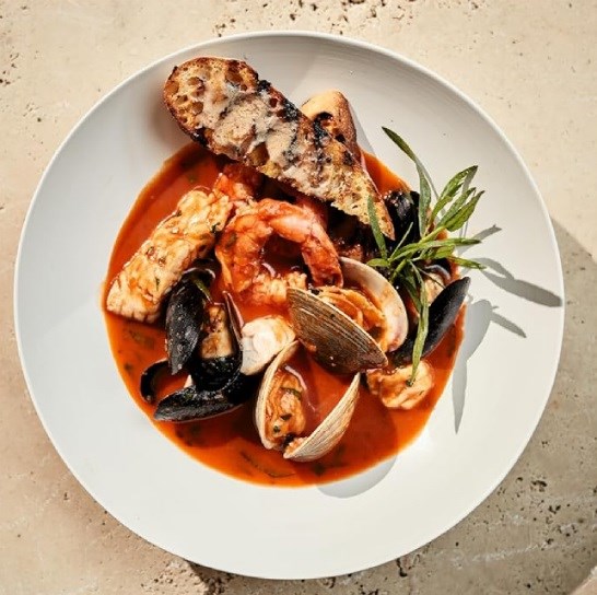Fulton Fish Market cioppino with sourdough toast