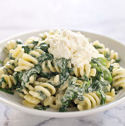 Fusilli with ricotta and spinach