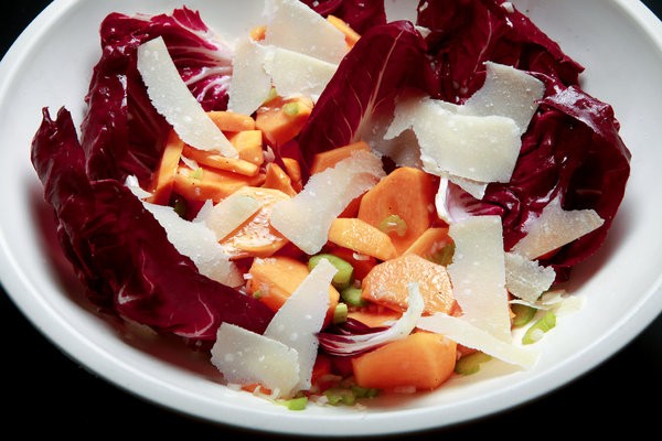 Fuyu persimmon salad
