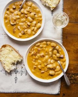Gabor's Hungarian bean soup