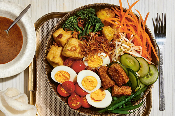 Gado-gado salad with peanut sauce