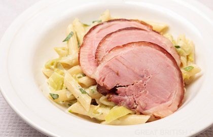 Gammon, leek and mustard pasta bake 