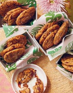 Garam masala & chocolate chunk cookies