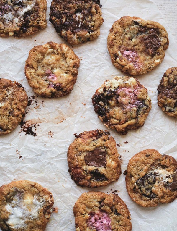 Garbage pail cookies - a homage to Momofuku Milk Bar