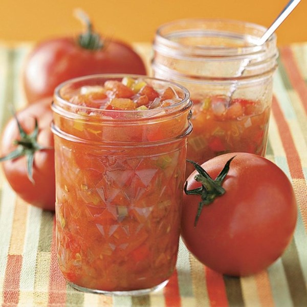 Garden tomato relish