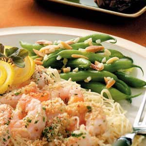 Garlic-almond green beans