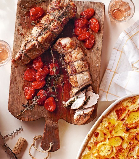 Garlic and garrigue pork fillet with roast cherry tomatoes