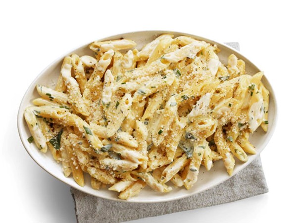 Garlic and herb mac and cheese