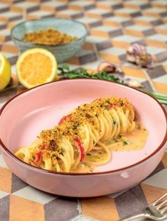Garlic and olive oil spaghetti risottati (Spaghetti aglio e olio risottati)
