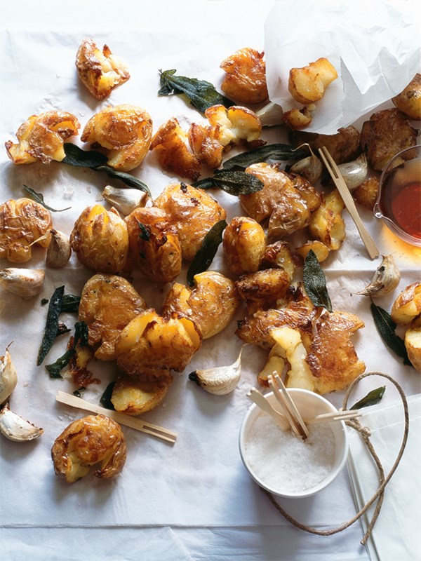 Garlic and sage crispy potatoes