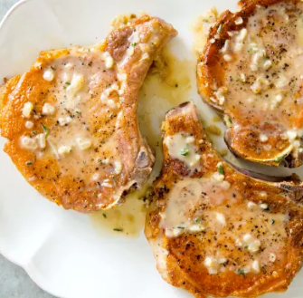 Garlic and thyme pan sauce