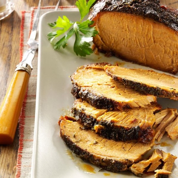 Garlic-apple pork roast