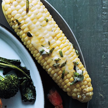 Garlic-basil corn